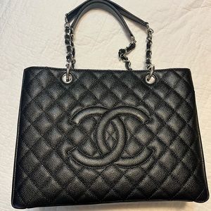 Chanel Caviar Quilted XL Grand Shopping Tote